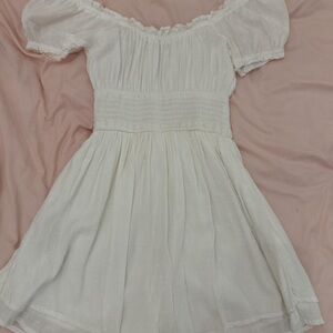 Hollister White Off-Shoulder Midi Dress